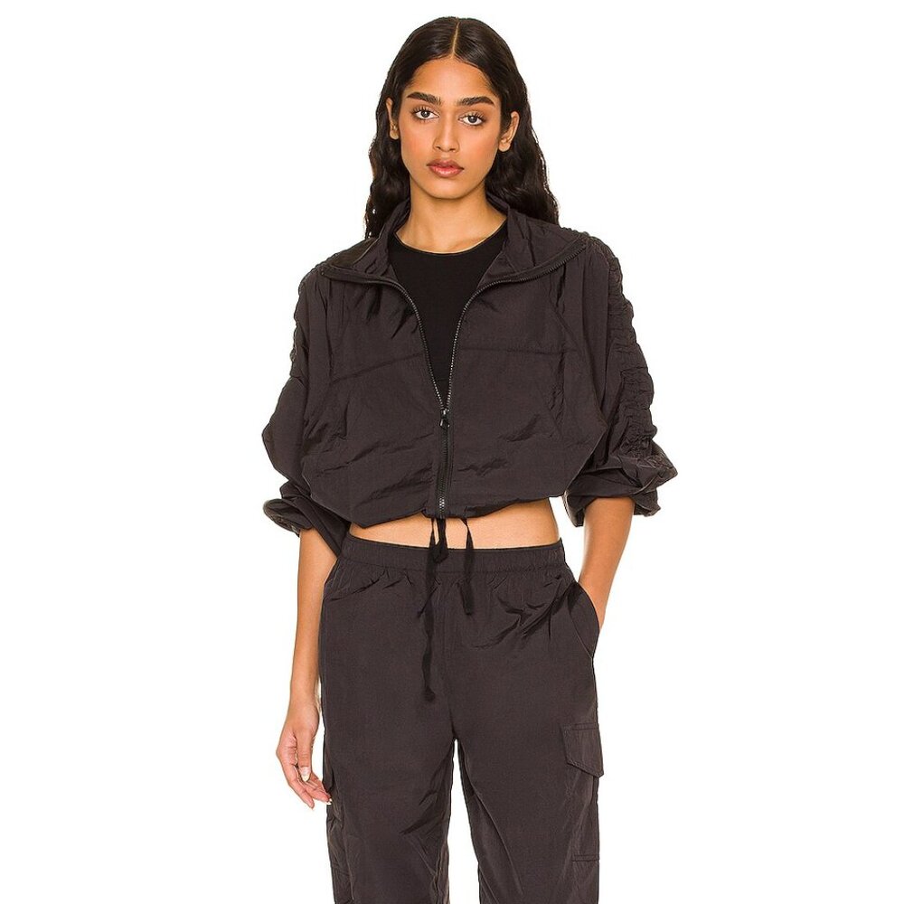 New Onzie Jacket Black